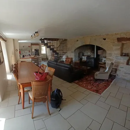 Maison Authentique Avec Vue Dominante *