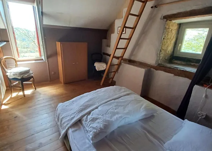 Maison Authentique Avec Vue Dominante *